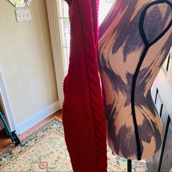 GAP Kids Boy's XXL red cable cotton sweater faux tan fur collar - Picture 3 of 4